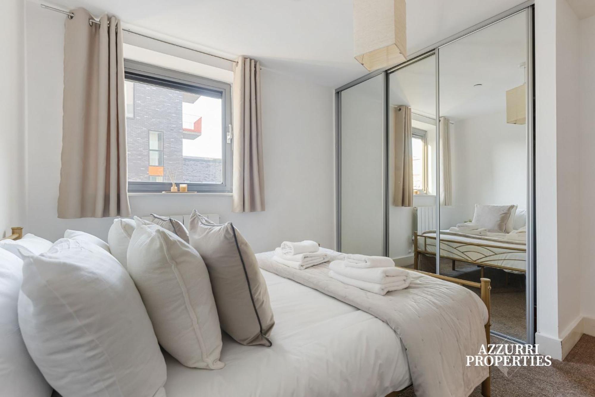 2 Bed Only Five Minutes Walk From Crossharbour Appartamento